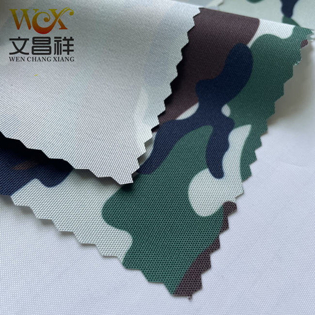 迷彩牛津布的防水效果
