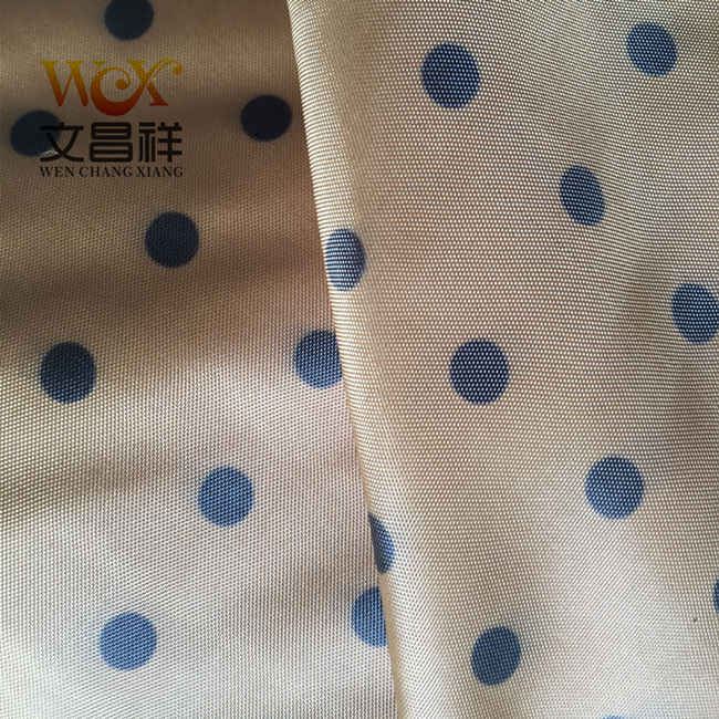 四季车衣牛津布和涤塔夫如何选？