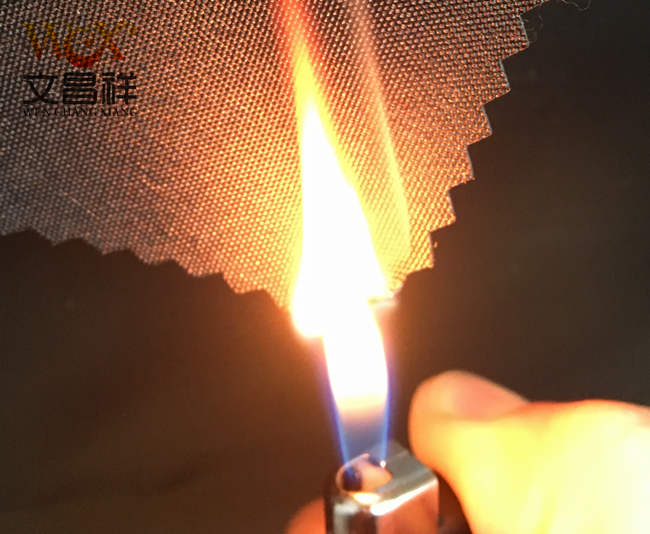 阻燃布防护服有什么作用？