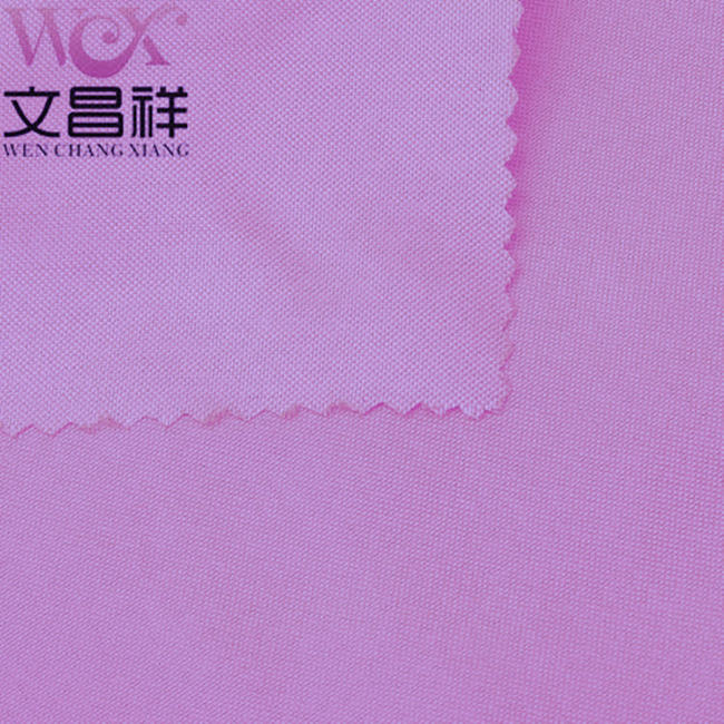 300D牛津布防水吗？