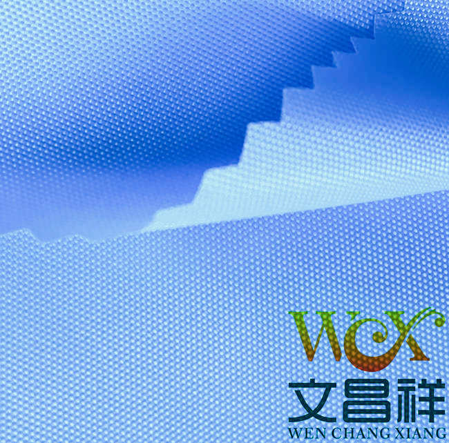 为什么要选择210D牛津布做车衣？