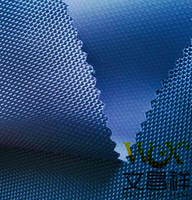 牛津布料防水吗？