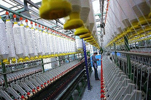 出口明显下降 中国纺织服装出口形势仍然严峻