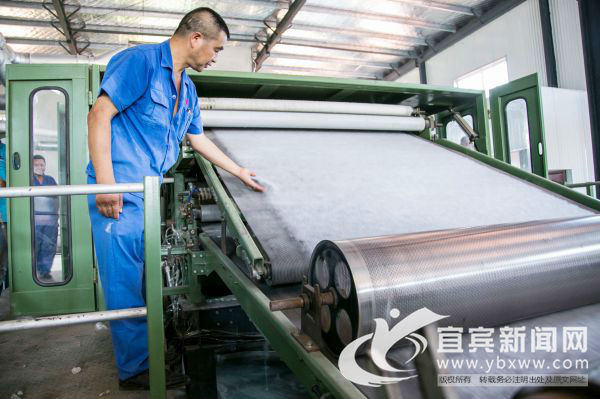 惠美纤维新材料股份有限公司产业链延伸新项目——600吨面膜水刺无纺布项目在今年7月正式投产。