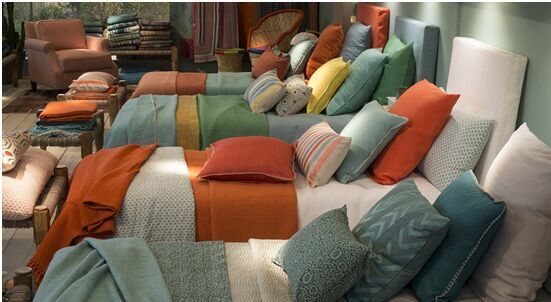 亚麻靠垫坐垫的装饰风格